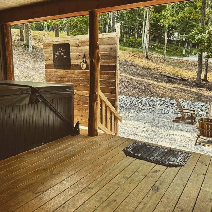 Villa Sugar Bear Cabin With Boat Parking 5 Mins To State Park & Golf Burkesville Exterior foto